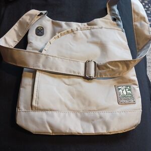 National Geographic Cream Messenger Bag